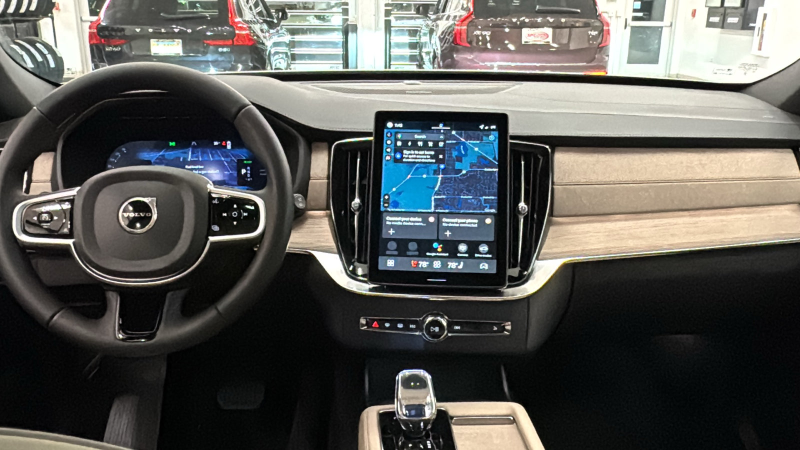 New 2026 Volvo XC90 T8 Plus w/ Protection Package Premier AWD/4WD image 11