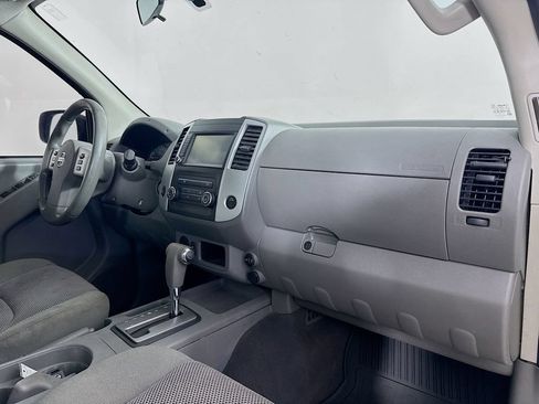 Used 2019 Nissan Frontier SV RWD image 27