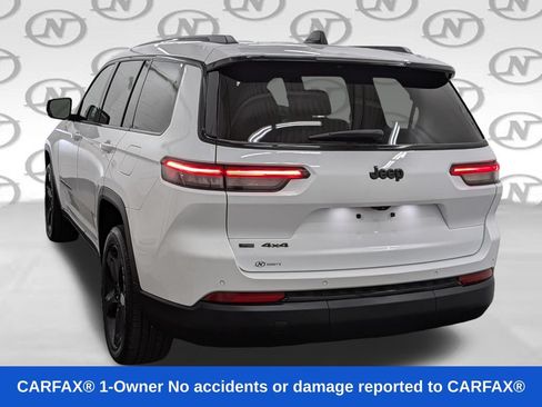Used 2023 Jeep Grand Cherokee L Laredo AWD/4WD image 20