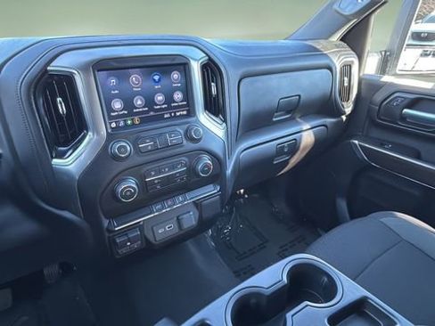 Used 2022 Chevrolet Silverado 2500 LT image 24