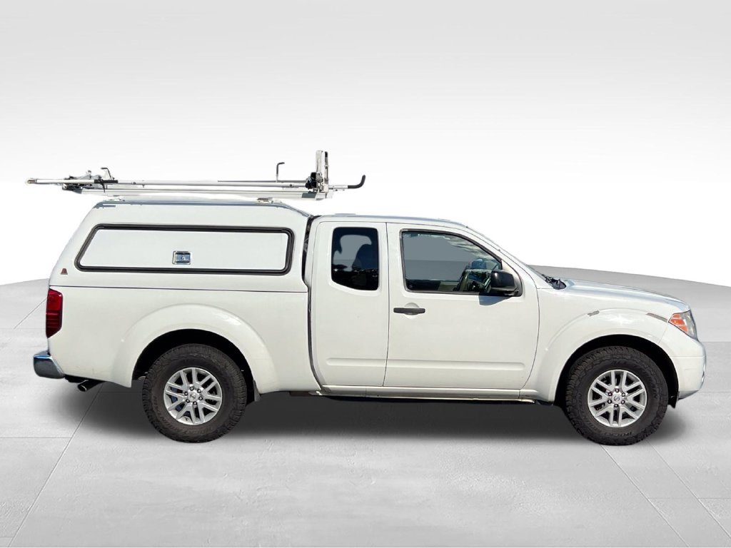 Used 2017 Nissan Frontier SV RWD image 4