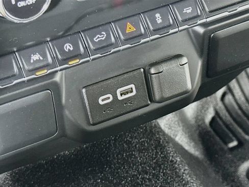 Used 2024 GMC Sierra 1500 Pro w/ Pro Value Package RWD image 22