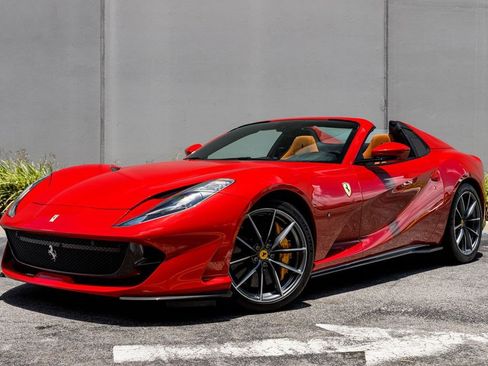 Used 2023 Ferrari 812 GTS RWD image 49