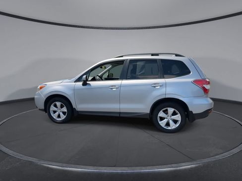 Used 2016 Subaru Forester 2.5i Premium w/ All-Weather Package AWD/4WD image 5