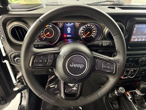 Used 2023 Jeep Wrangler Unlimited Sport AWD/4WD image 26