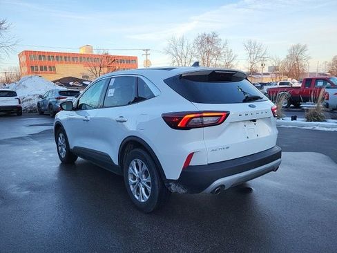 Used 2023 Ford Escape Active image 5