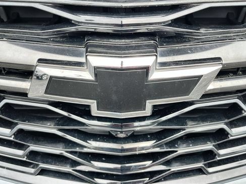 Used 2023 Chevrolet Traverse RS AWD/4WD image 32