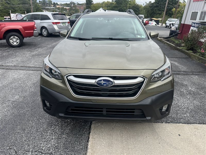 Used 2021 Subaru Outback Premium AWD/4WD image 3
