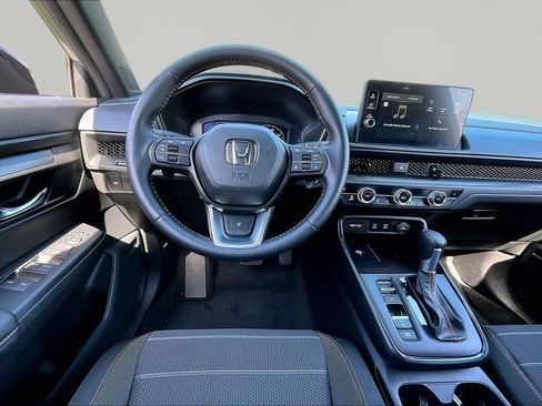 Used 2026 Honda CR-V TrailSport image 9