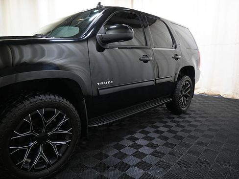 Used 2013 Chevrolet Tahoe LT w/ Luxury Package image 8