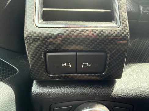 Used 2018 Ford F150 Lariat w/ Equipment Group 502A Luxury AWD/4WD image 37