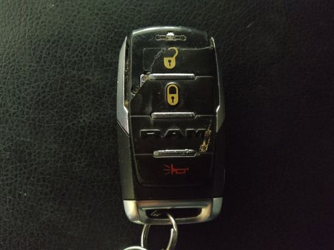 Used 2022 RAM 1500 Big Horn image 32