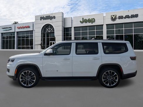 Used 2022 Jeep Wagoneer Series II w/ Convenience Group I image 6