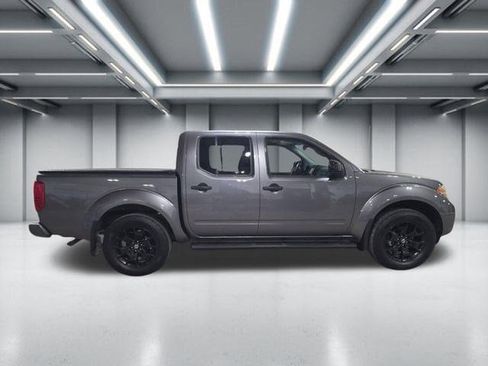 Used 2020 Nissan Frontier SV w/ Midnight Edition Floor Mats AWD/4WD image 1