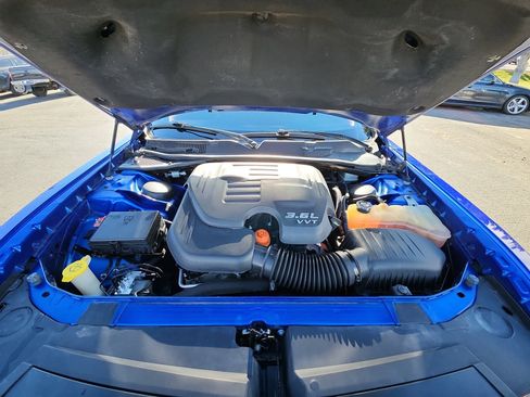 Used 2018 Dodge Challenger GT w/ Driver Convenience Group image 21