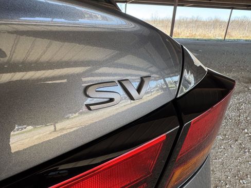 Used 2023 Nissan Altima 2.5 SV w/ SV Premium Package AWD/4WD image 42