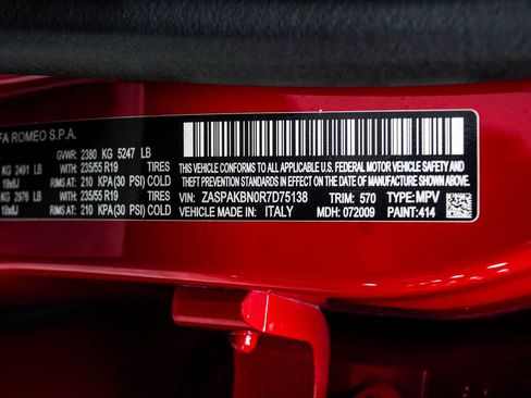 Used 2024 Alfa Romeo Stelvio Ti AWD/4WD image 40