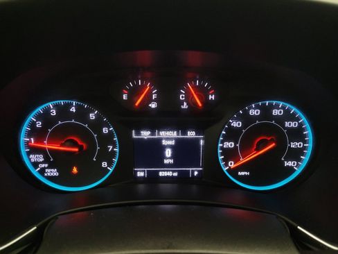 Used 2019 Chevrolet Equinox LS w/ LS Convenience Package FWD image 23