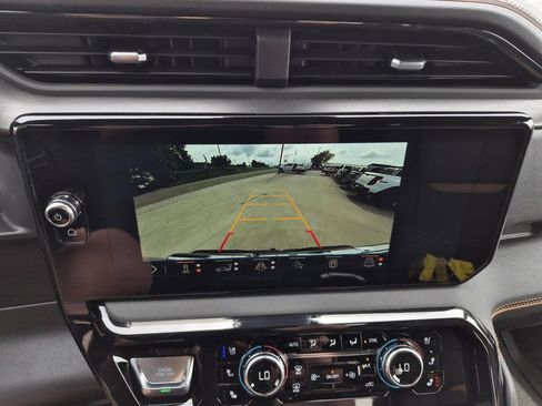 New 2026 GMC Sierra 1500 AT4 w/ AT4 Premium Package image 23