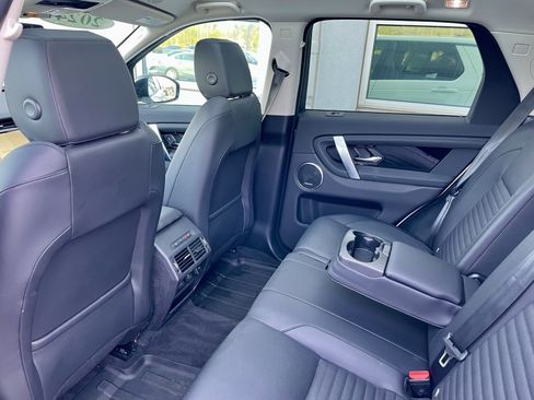 Certified 2024 Land Rover Discovery Sport S image 30