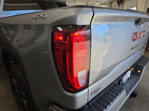 New 2026 GMC Sierra 1500 Elevation image 38