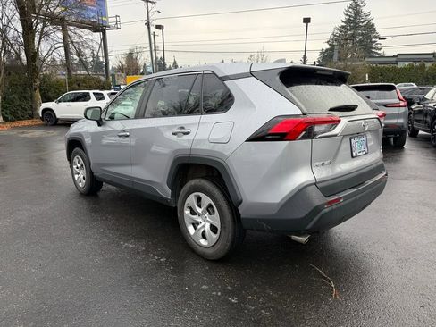 Used 2023 Toyota RAV4 LE image 7