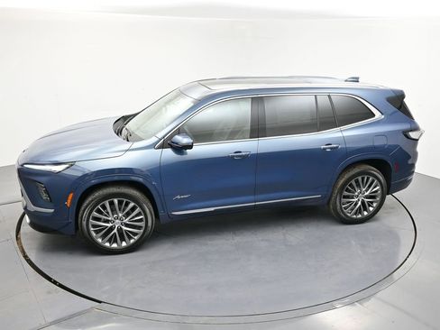 New 2026 Buick Enclave Avenir w/ Super Cruise Package image 22