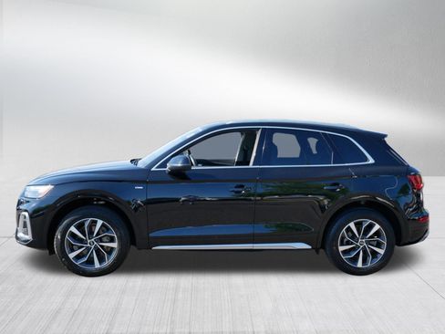 Used 2023 Audi Q5 2.0T Premium w/ Convenience Package AWD/4WD image 4