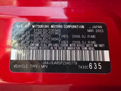 Used 2023 Mitsubishi Outlander SE FWD image 30