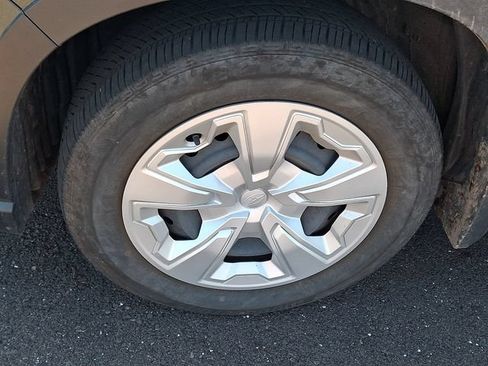 Certified 2023 Subaru Forester AWD/4WD image 4