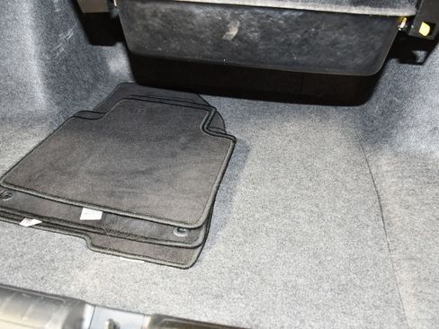 Used 2018 Honda Accord Touring image 52