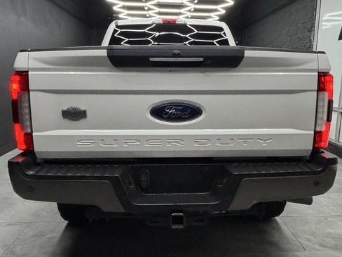 Used 2019 Ford F250 King Ranch w/ King Ranch Ultimate Package AWD/4WD image 11