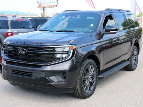 New 2026 Ford Expedition Platinum AWD/4WD image 2