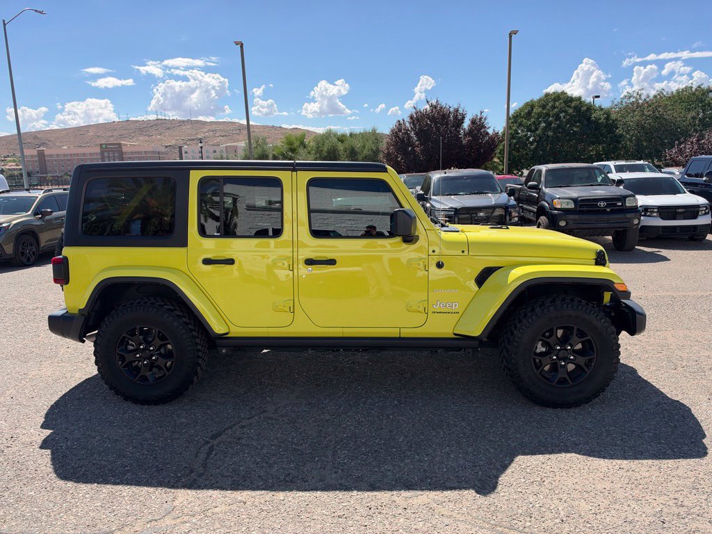 Used 2023 Jeep Wrangler Unlimited Sahara w/ LED Lighting Group AWD/4WD image 4