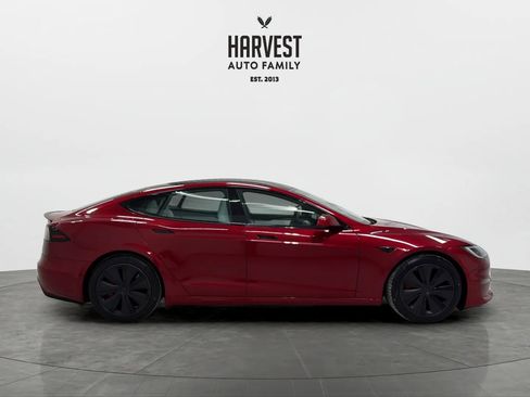 Used 2023 Tesla Model S Plaid image 8