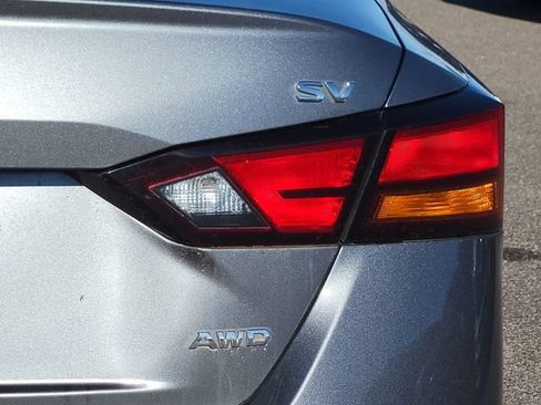 Used 2022 Nissan Altima 2.5 SV AWD/4WD image 13