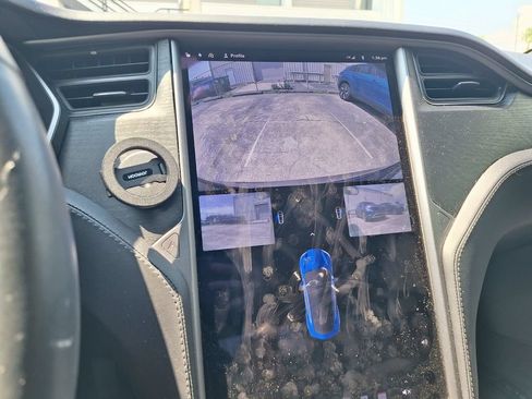 Used 2019 Tesla Model S Standard Range AWD/4WD image 9