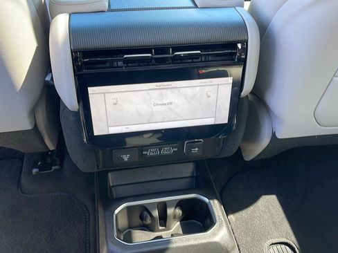 New 2026 Jeep Grand Wagoneer Summit AWD/4WD image 27