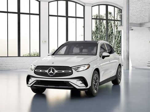 Certified 2025 Mercedes-Benz GLC 350e 4MATIC image 42