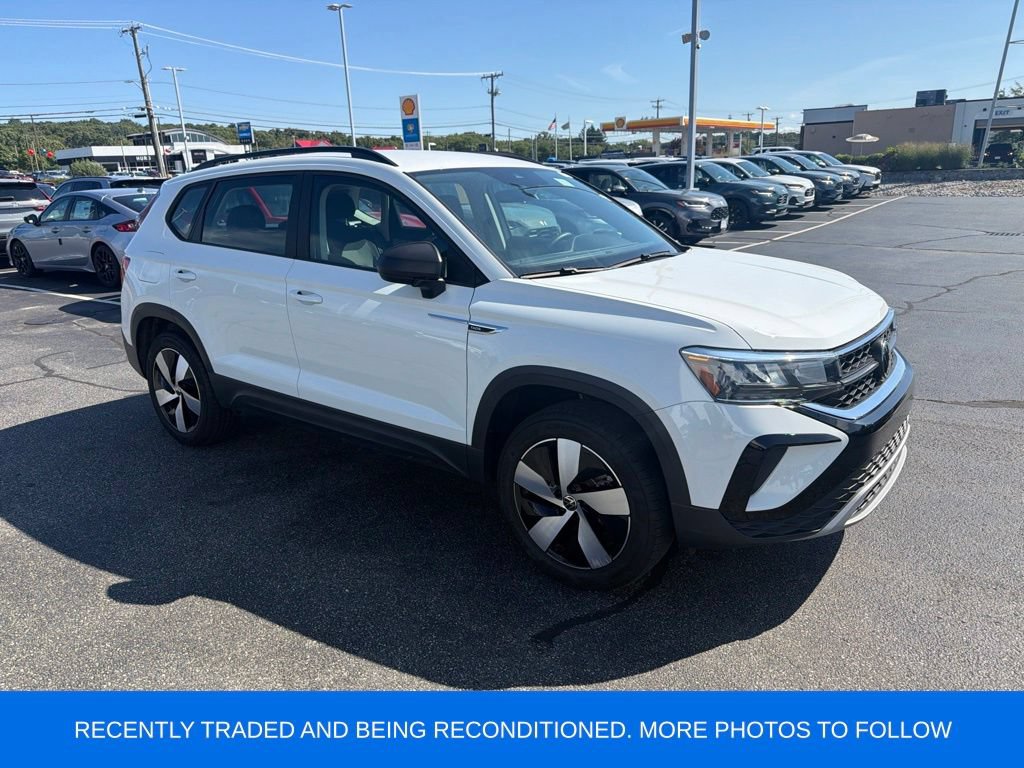 Used 2024 Volkswagen Taos S AWD/4WD image 1