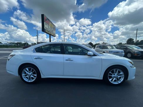 Used 2014 Nissan Maxima 3.5 S FWD image 3