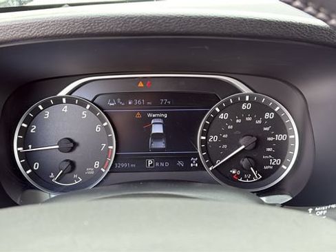 Certified 2024 Nissan Frontier SL w/ Technology Package AWD/4WD image 13