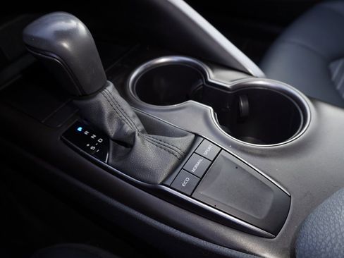 Certified 2024 Toyota Camry SE image 19