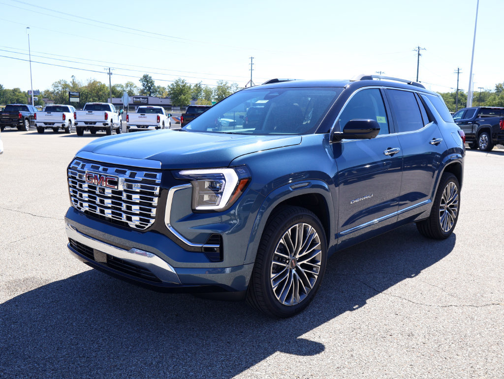 New 2027 GMC Terrain Denali w/ LPO, Black Badging Package AWD/4WD image 30