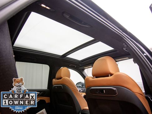 Used 2024 BMW X5 xDrive40i w/ Parking Assistance Package AWD/4WD image 21