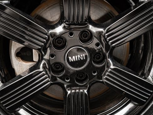 Used 2023 MINI Cooper S image 8