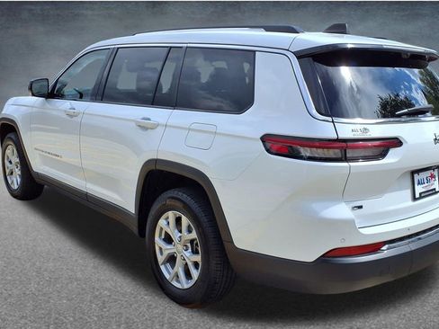 Used 2023 Jeep Grand Cherokee L Limited w/ Luxury Tech Group II RWD image 9