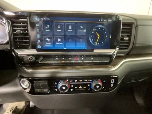 Used 2024 Chevrolet Silverado 1500 LT AWD/4WD image 29