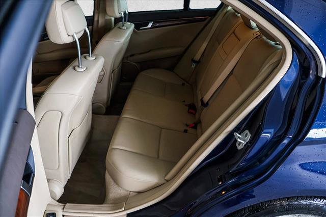 Used 2013 Mercedes-Benz C 300 4MATIC Sedan image 24