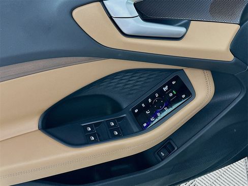 Used 2025 Audi A5 2.0T Prestige w/ 19" Wheel Package image 21